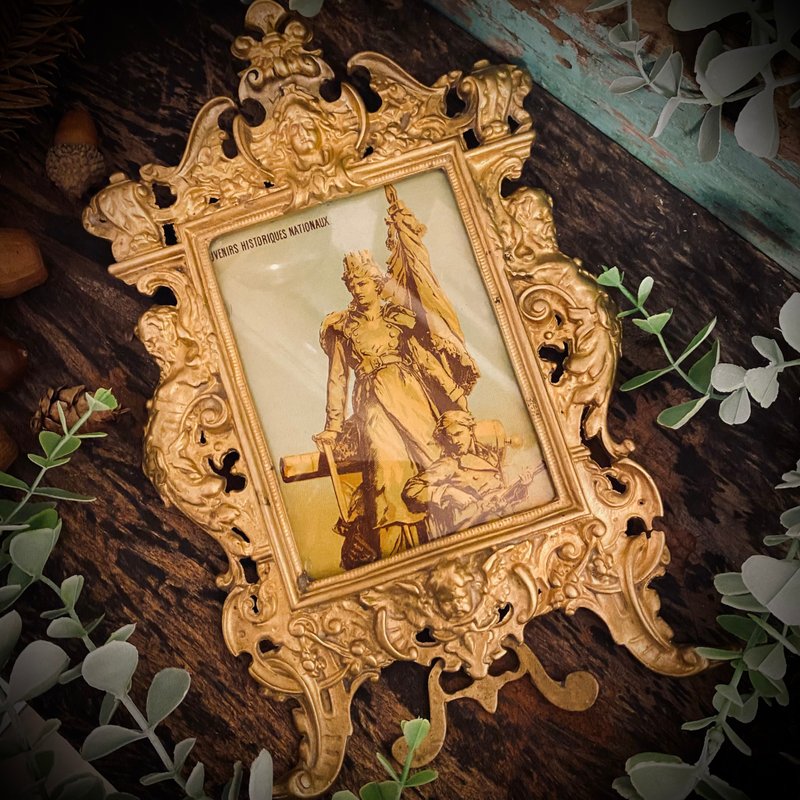 French neoclassical style Greek and Roman mythology gilt photo frame of the battle between Athena and Poseidon - กรอบรูป - ทองแดงทองเหลือง สึชมพู