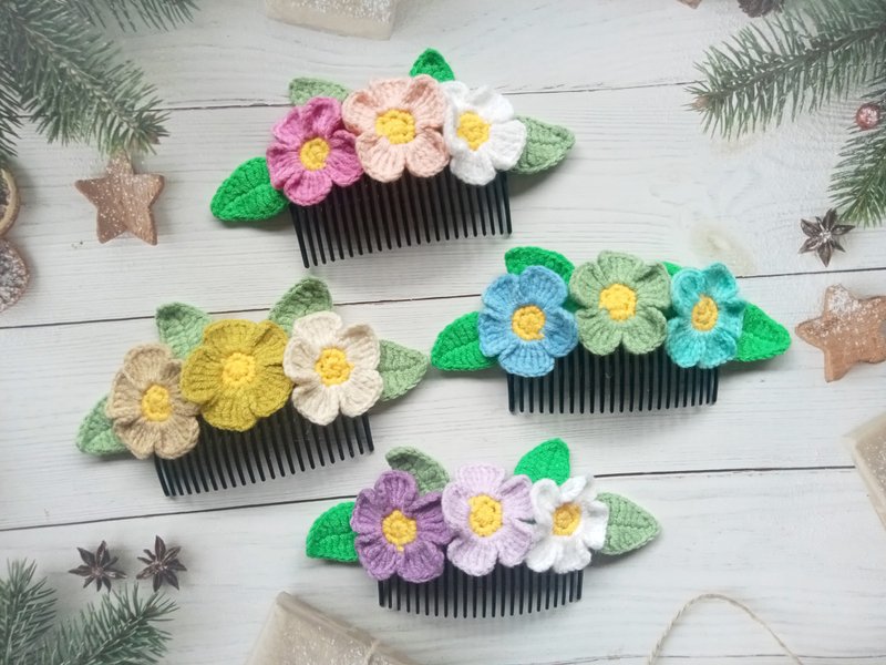 Crochet hair comb handmade jewelry Accessories - Hair Accessories - Other Materials 