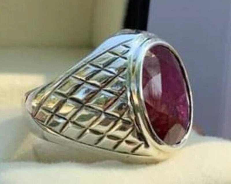 Real Pigeon Blood Deep Color Ruby Ring Big Ruby Ring African Ruby Ring - 戒指 - 寶石 紅色