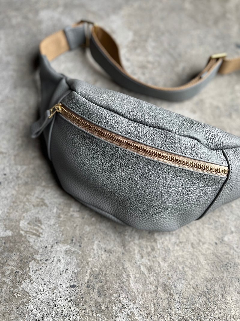 Chest Bag Dior Gray [LBT Pro] - กระเป๋าแมสเซนเจอร์ - หนังแท้ สีเทา