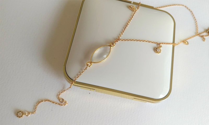 Mind Healing Aesthetics Y Line Chalcedony 14K Gold Necklace Birthday Gift Girlfriend Gift - สร้อยคอ - เครื่องเพชรพลอย ขาว