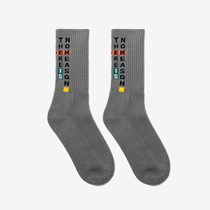 加厚字母運動襪 - 襪子 - 棉．麻 灰色