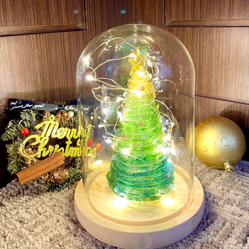 The glittering wire-drawn [Glass Christmas Tree] is all handmade and is only available for subway delivery. - Items for Display - Glass Green