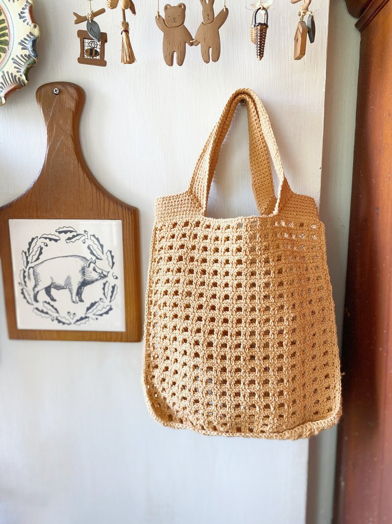 【Good Day Handmade】Handmade. Handmade Korean cotton thread woven Khaki square bag - Handbags & Totes - Cotton & Hemp Khaki