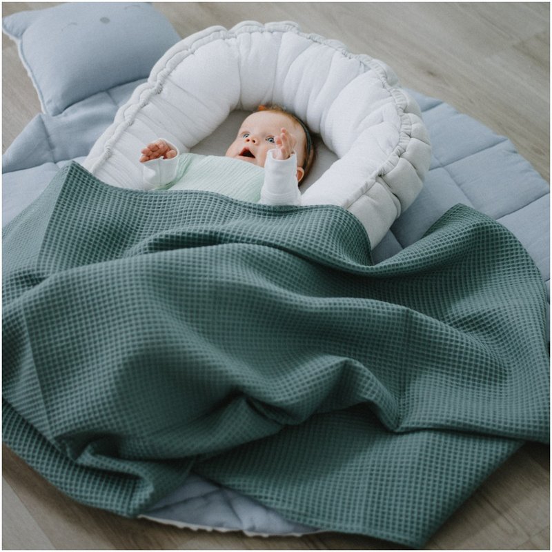 Dark Mint Waffle Baby Swaddle - Neutral Gender Newborn Blanket - 嬰兒床/床圍/寢具 - 棉．麻 多色