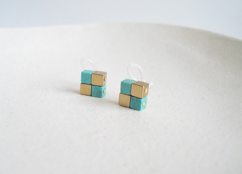 Howlite turquoise and hematite, clip on earrings - Earrings & Clip-ons - Stone Green