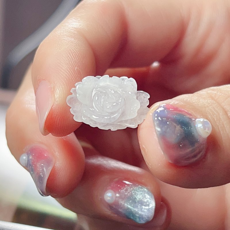 冰種翡翠牡丹花 | 天然緬甸A貨翡翠 | 送禮 - 吊飾/掛飾 - 玉石 透明