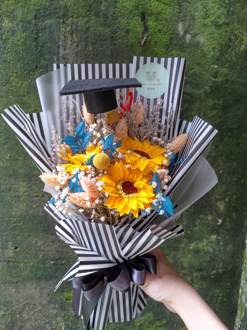 漫森態 花束 乾燥花 香皂花 畢業花束 - 乾燥花/永生花 - 植物．花 多色