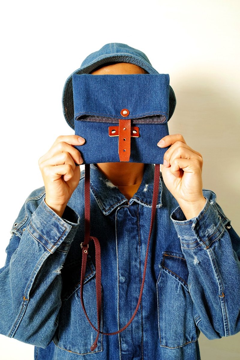 DENIM-Handmade leather denim canvas folding crossbody/camera/storage bag - Camera Bags & Camera Cases - Cotton & Hemp Blue