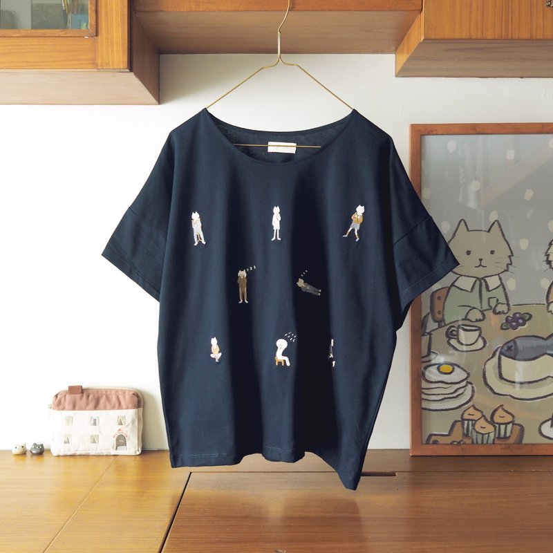 cat boy t-shirt : navy - Women's T-Shirts - Wool Blue