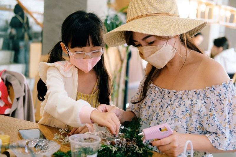 【台中】編織花圈/聖誕花圈/經典簡約款/親子手作 - 編織/羊毛氈/縫紉 - 棉．麻 