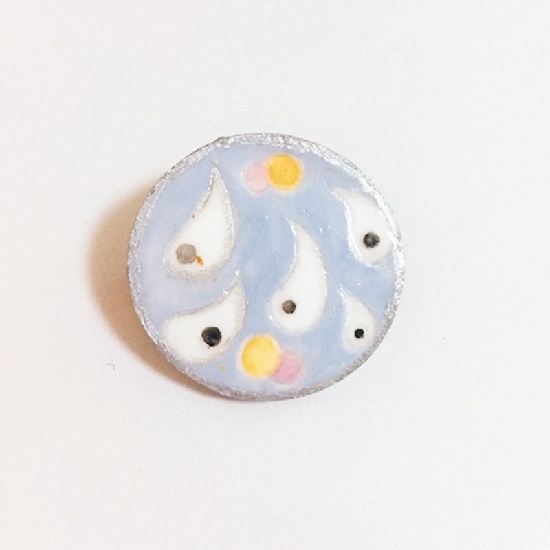 Light blue rain hand hand painted pin brooch handmade clay clay - เข็มกลัด - ดินเหนียว สีน้ำเงิน