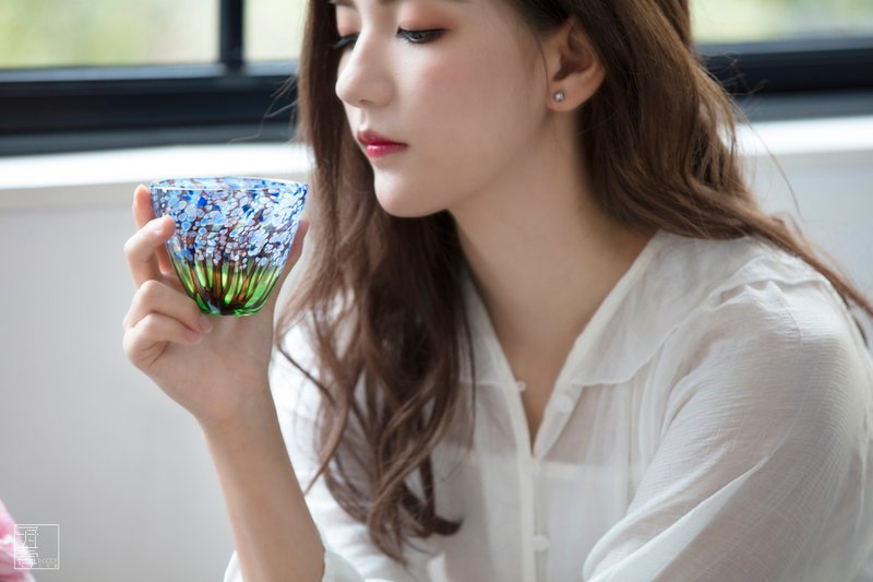 Xun Yi INSEEK Flower Cup Hyacinth Blue Hand-made Blown Glass - แก้ว - แก้ว สีน้ำเงิน