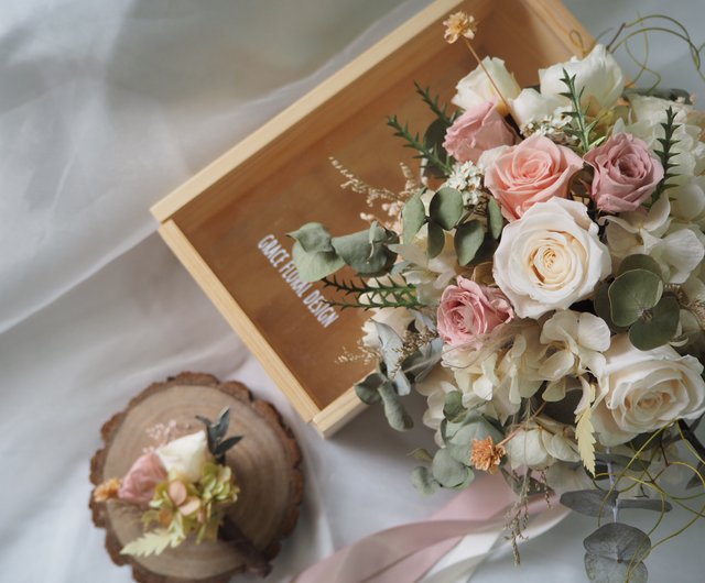 Dried flowers without withering] champagne pink dry roses without withering  natural wind bouquet - Shop Amanda Floral Design Dried Flowers & Bouquets -  Pinkoi