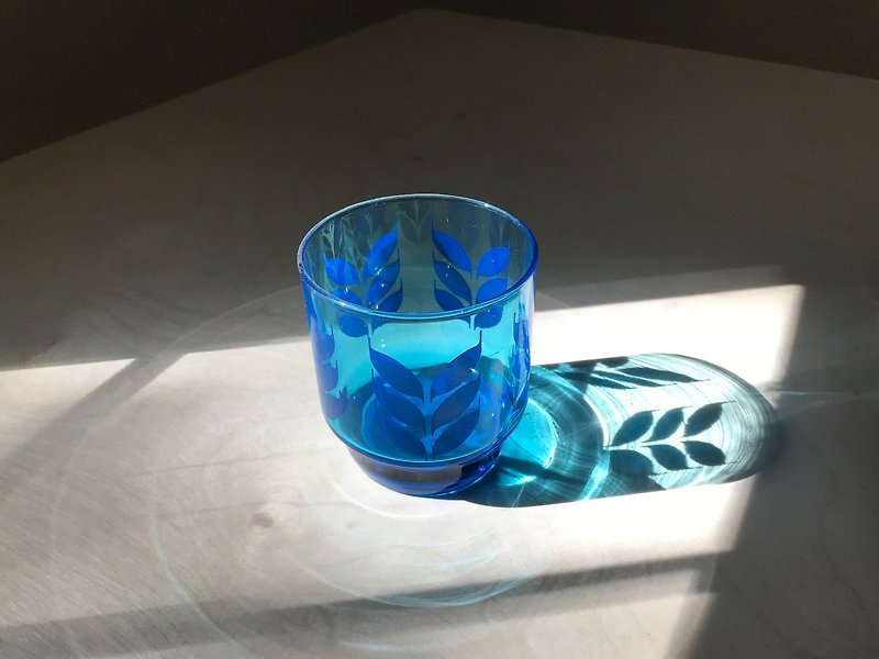 初期の透明な青い水ガラス - グラス・コップ - ガラス ブルー