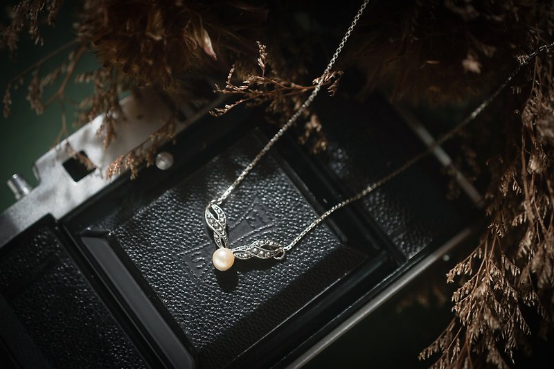 [Antique jewelry/Western old pieces] VINTAGE AVON Romantic Ensemble vintage necklace - สร้อยข้อมือ - โลหะ สีเงิน