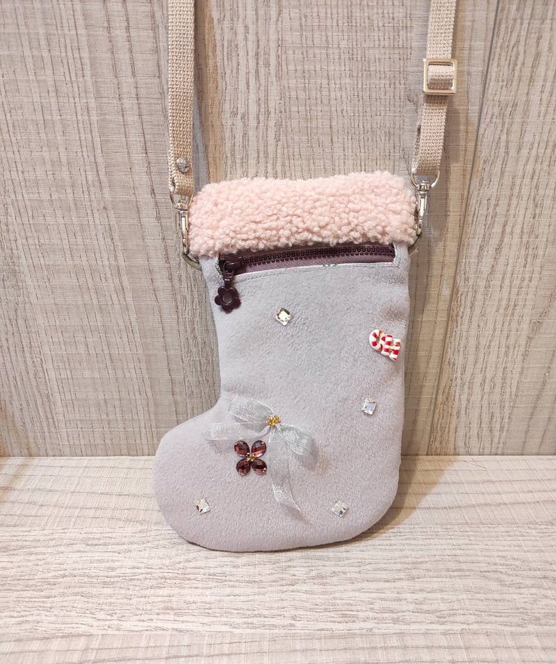 聖誕襪手機隨身包--淺紫灰色 - 側背包/斜背包 - 棉．麻 