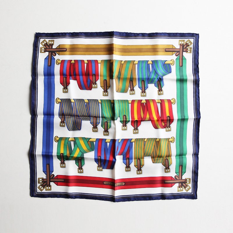 A ROOM MODEL - VINTAGE, PA-0054 HERMES FIG ribbon scarf - ผ้าพันคอ - ผ้าไหม ขาว