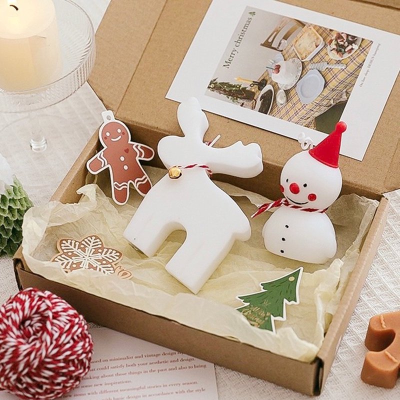 Christmas elk snowman gift box - Candles & Candle Holders - Wax 