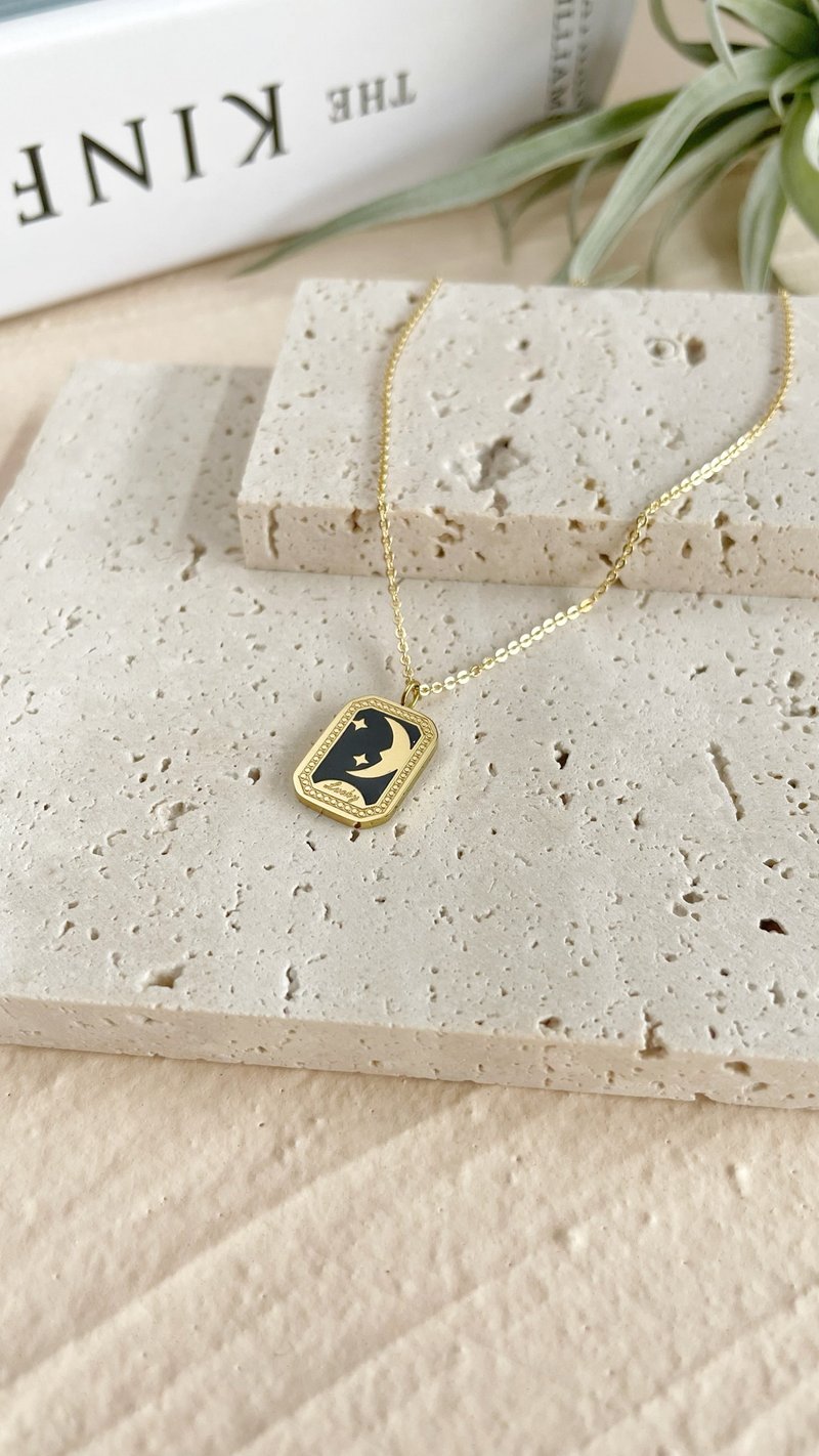 【Christmas gift selection】Star and Moon Square Pendant Necklace - Tranquility - Necklaces - Precious Metals Gold