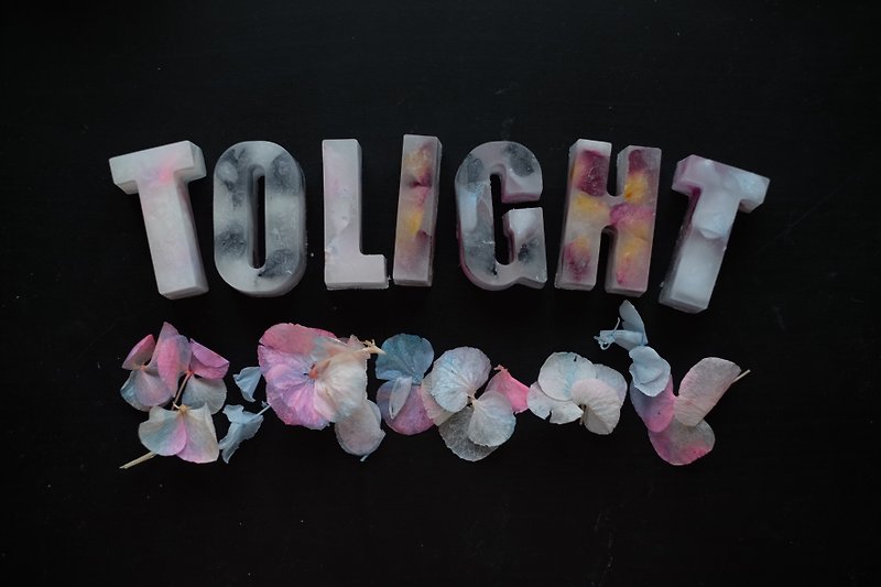 English alphabet candle flowers candle birthday gift - Candles & Candle Holders - Wax Multicolor