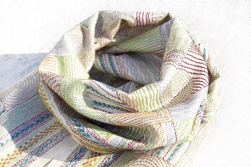 Hand-stitched embroidered silk scarves / colored embroidered scarves / hand-embroidered silk scarves - pastoral landscape embroidery - ผ้าพันคอ - ผ้าไหม หลากหลายสี