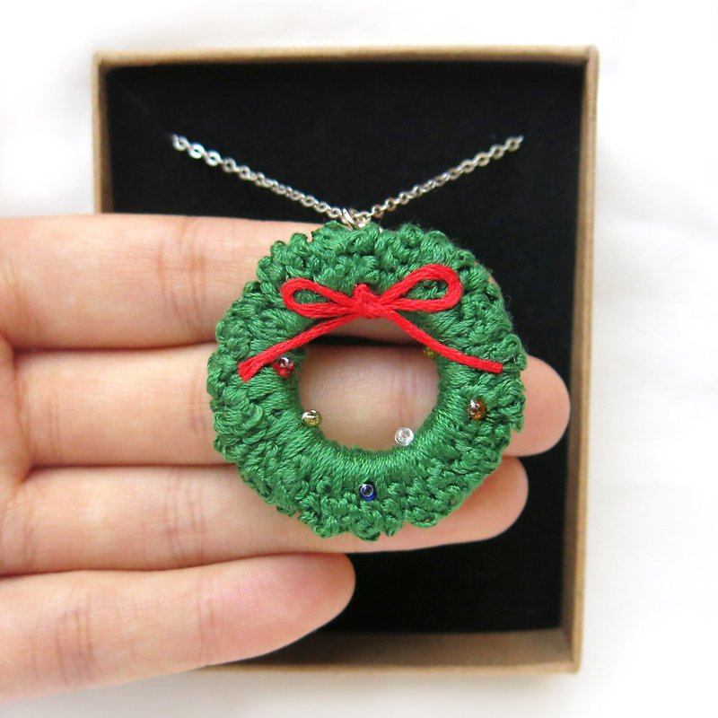 （売却可能量を制限します）手作りのクリスマスサークルネックレス/ネックレス - チョーカー - 刺しゅう糸 グリーン