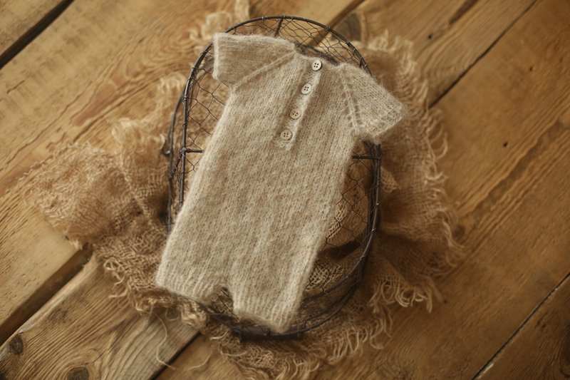Newborn alpaca romper, baby onesie, newborn photo props, - 嬰兒手鍊/飾品 - 羊毛 粉紅色