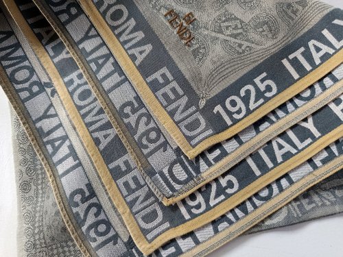 E.T. ハンカチ　ヴィンテージ フェンディ ヴィンテージ ハンカチ ポケットチーフ クラシック