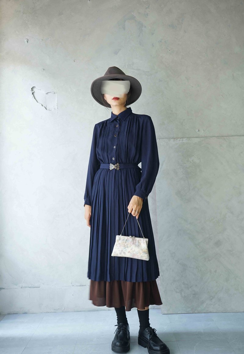 Treasure Hunt Vintage Clothes - Dark Night Dark Blue jacquard pleated satin texture retro Showa dress - One Piece Dresses - Polyester Blue