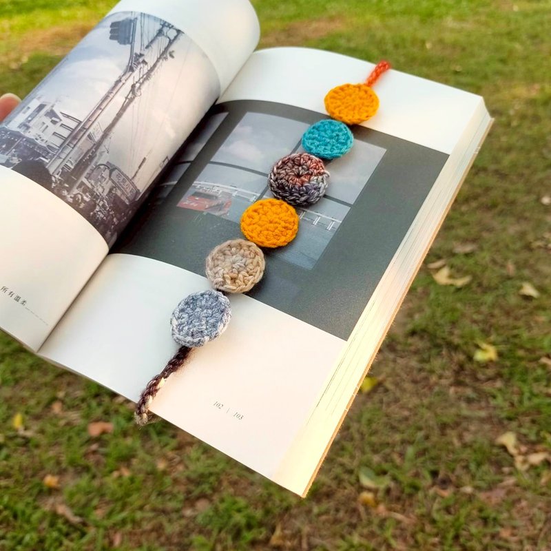 宇宙星球 手作編織書帶 質感書籤 交換禮物 創意書籤 文創禮物 - 筆記本/手帳 - 棉．麻 多色