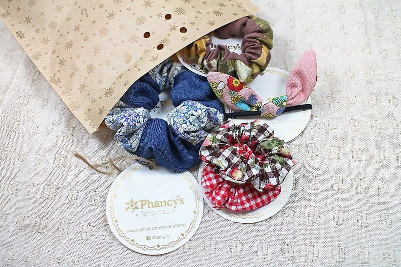 【Blessing bag】-Double-sided girl-Hair accessories, hair band, scrunchie, bow - เครื่องประดับผม - ผ้าฝ้าย/ผ้าลินิน หลากหลายสี
