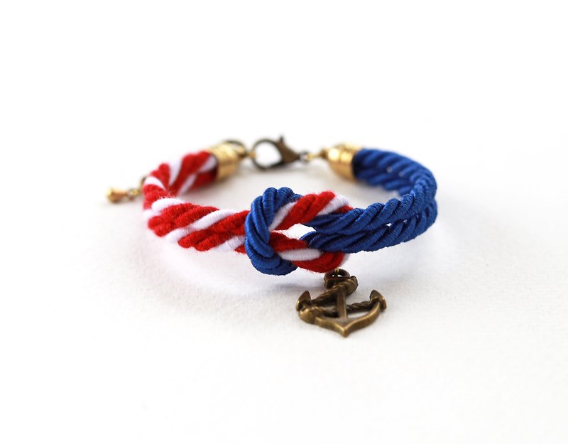 Admiral blue / Red-white knot rope bracelet with anchor charm - สร้อยข้อมือ - วัสดุอื่นๆ สีน้ำเงิน