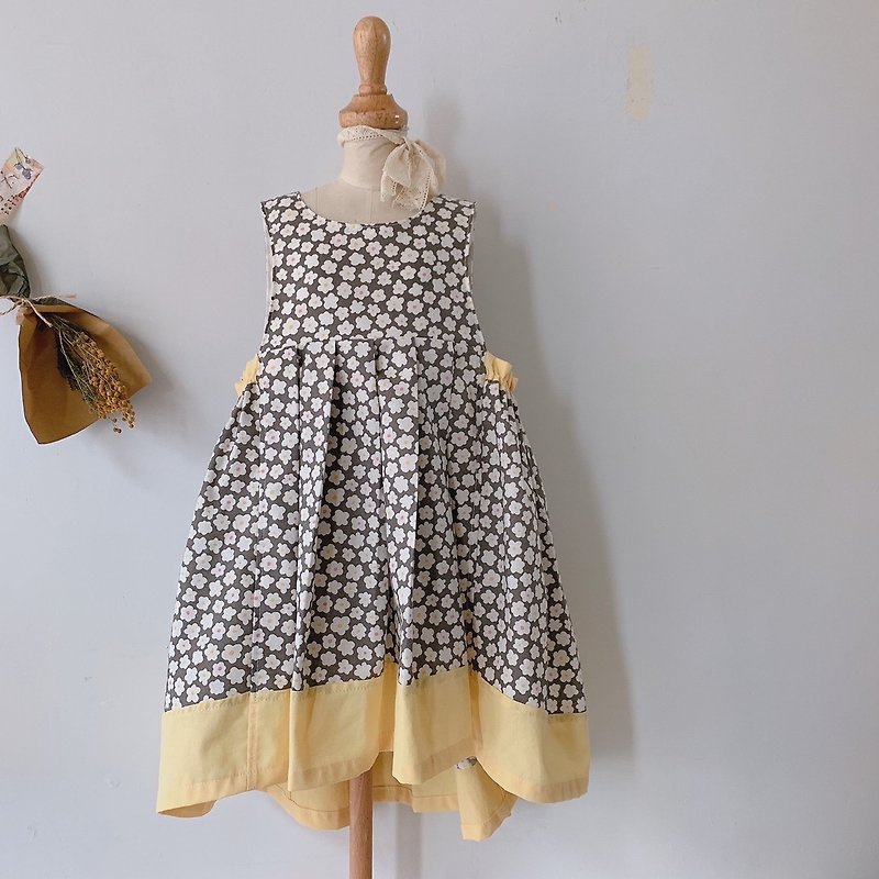 Shimamori/Vest one-way pleated skirt/Svabalda Waltz - Skirts - Cotton & Hemp Yellow