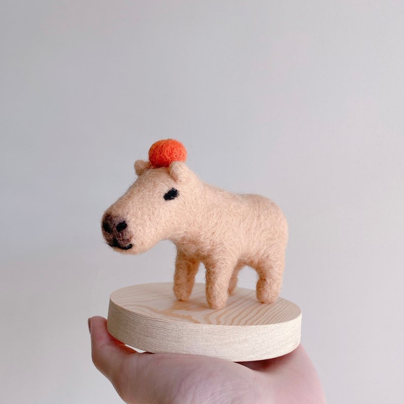 Wool felt-Capybara Jun/Ornament/Key ring - ของวางตกแต่ง - ขนแกะ 