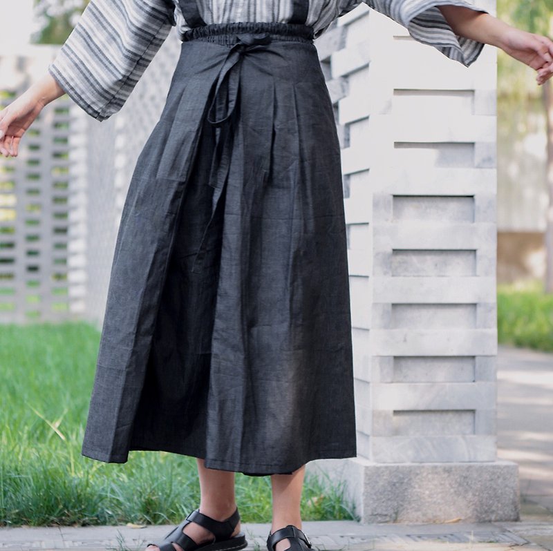 Japanese style dark Japanese style high waist wide leg samurai pants - กางเกงขายาว - วัสดุอื่นๆ สีดำ