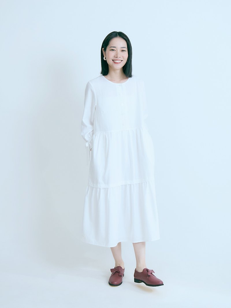 ページめくりの斬新な三層カッティングドレス-Xiaolu - ワンピース - コットン・麻 ホワイト