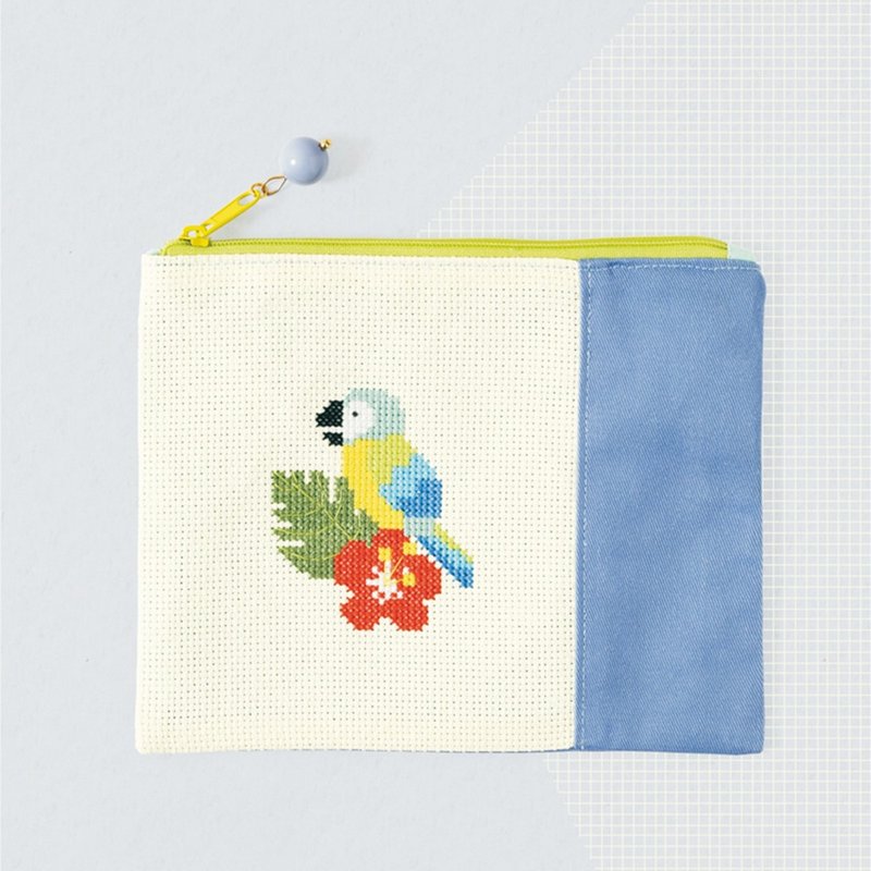 【鸚鵡】拉鍊包 十字繡材料套組 收納袋 | XiuCrafts - 編織/刺繡/羊毛氈/縫紉 - 棉．麻 多色