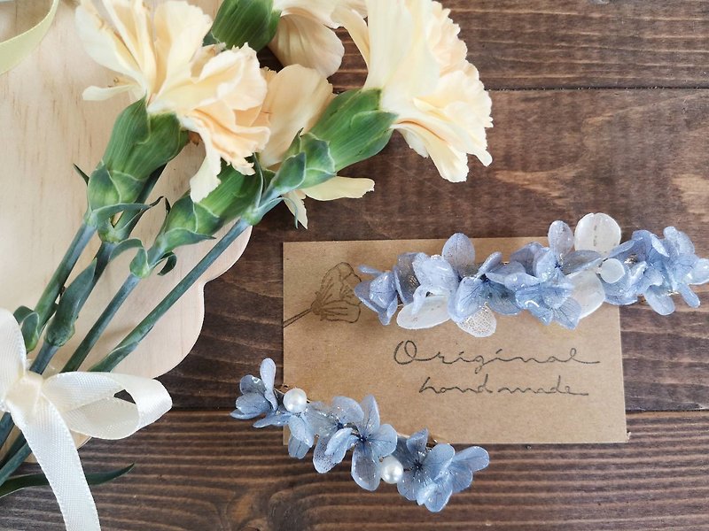 バレッタ / 髪飾り /  Royal blue / お花畑のフリル - ヘアアクセサリー - 寄せ植え・花 ブルー