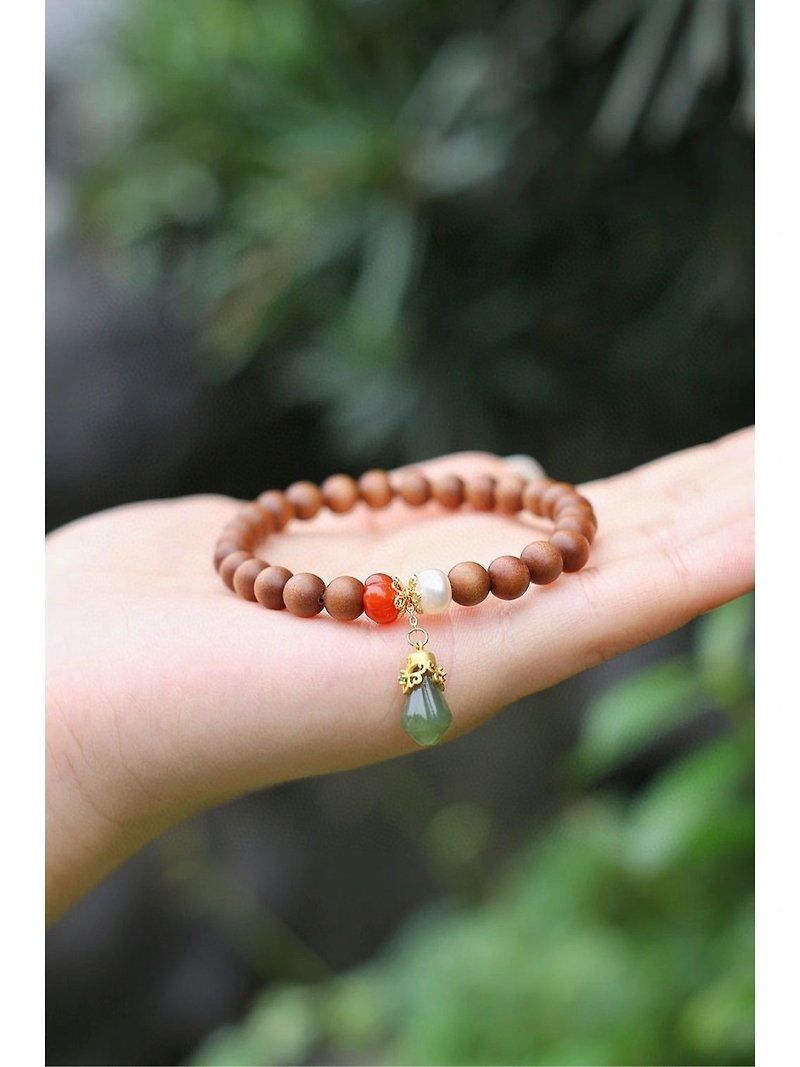 6mm native old sandalwood, Hetian jade, magnolia, orchid and southern red design single circle bracelet handheld s - Bracelets - Wood Brown