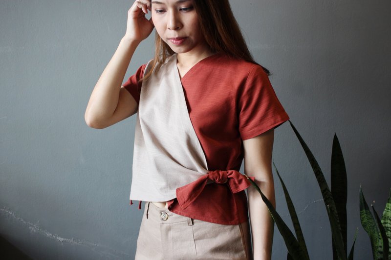 Pudd : brick/beige wrapped cotton top - 女上衣/長袖上衣 - 棉．麻 紅色