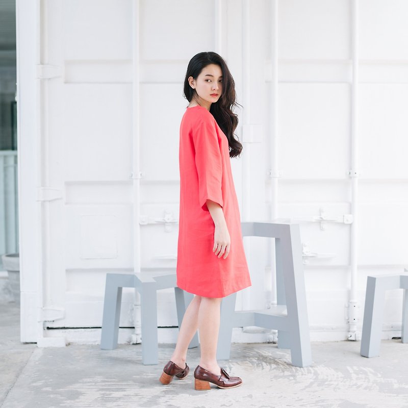 V-Neck Linen Dress - Coral PINK - 連身裙 - 棉．麻 紅色