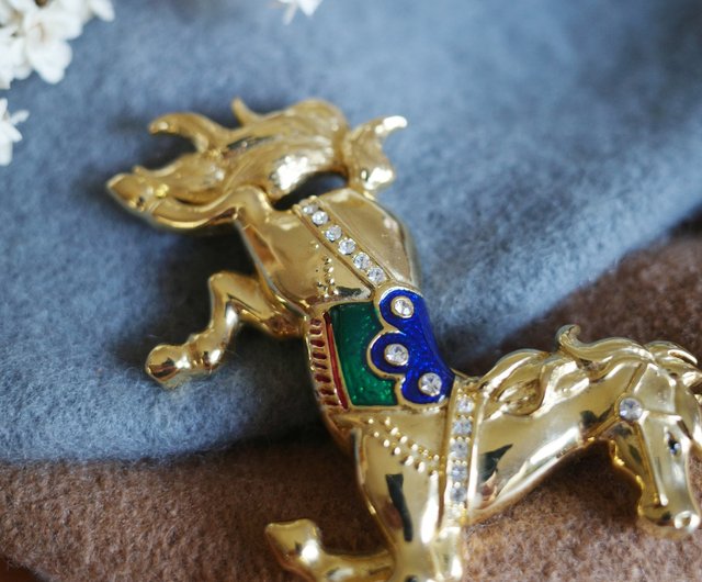 Ciner 　サイナー　馬　ブローチ　ヴィンテージ エナメルとラインストーン Ciner サイナー 馬 ブローチ ヴィンテージ エナメルとラインストーン