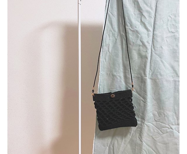 Small fishing net (black) - Shop as-craft Messenger Bags & Sling