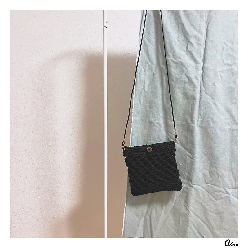 Small fishing net (black) - กระเป๋าแมสเซนเจอร์ - ผ้าฝ้าย/ผ้าลินิน 
