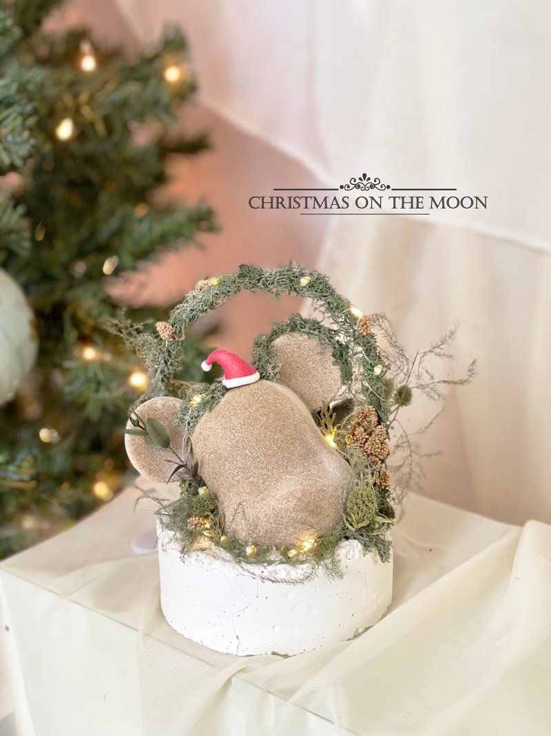 Christmas bear in the monument - Stuffed Dolls & Figurines - Other Materials 