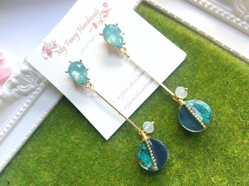 *My Fancy Handmade* handmade flower earring  - ต่างหู - พืช/ดอกไม้ สีน้ำเงิน