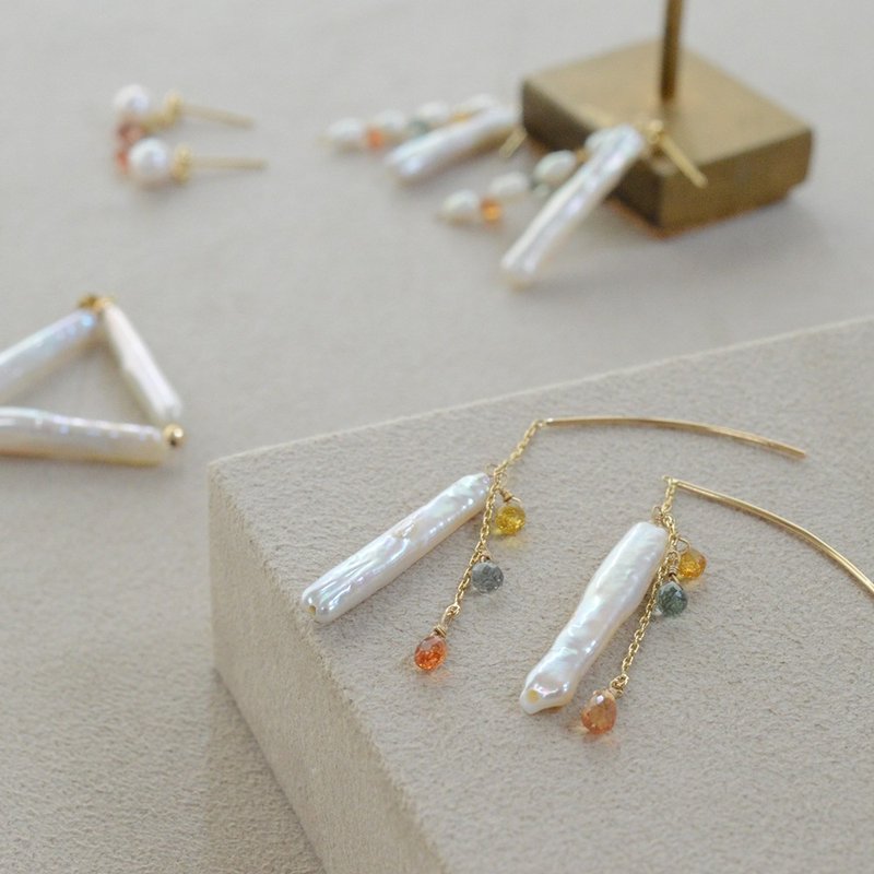 Akoya珍珠 彩色藍寶石 - 耳環/耳夾/耳骨夾 - 珍珠 