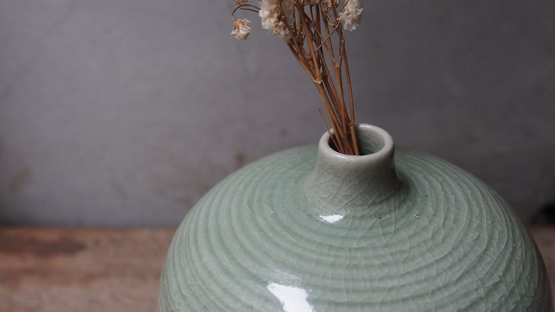 手做青瓷開片花器 - 花瓶/陶器 - 陶 綠色