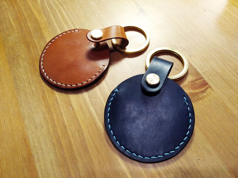 Yichuang small room | vegetable tanned leather gogoro key case key ring - Keychains - Genuine Leather 
